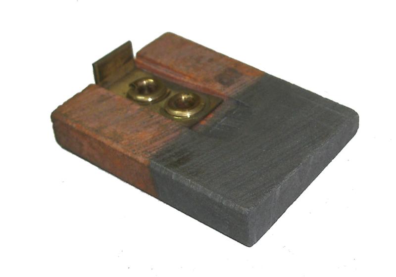 .17" x .26" x 1" x 1.39" BRUSHES " WEDGE" SHAPE 25