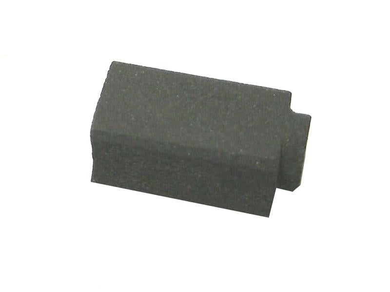 .18" x .25" x .46" Brush 643