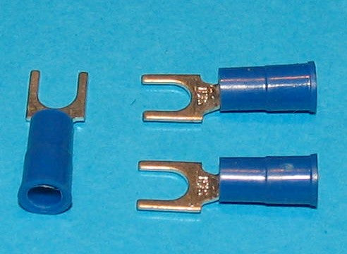 2.3.2 TERMINALS SPADE "VINYL-INSULATED" #90-157 100 PER PACK