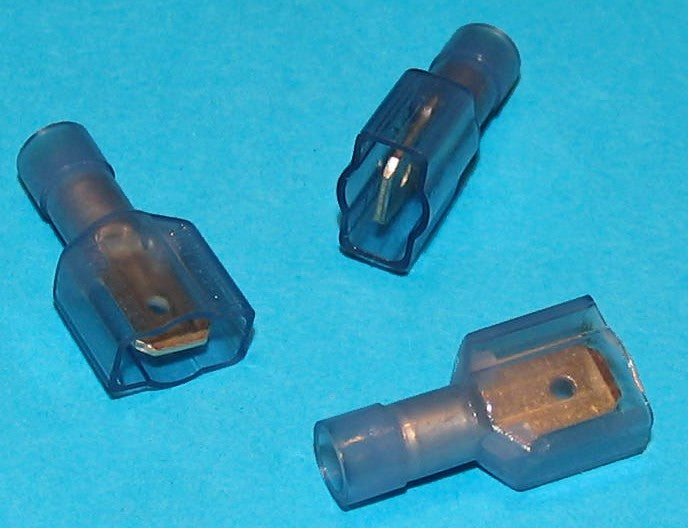 .250.032-2.3 TERMINALS MALE DISCONNECT FULLY INSULATED NYLON 100 PER PACK #MDFN-64-250