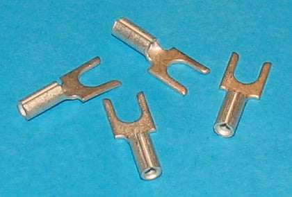 1.1.1 TERMINALS SPADE "NON-INSULATED" #90-209 100 PER PACK